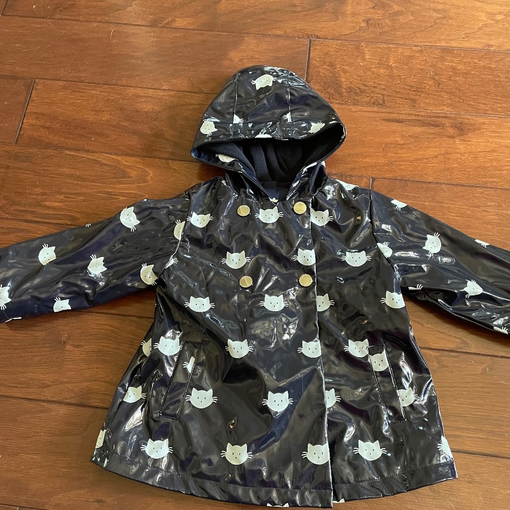 Like new jacadi raincoat 3t/36 months